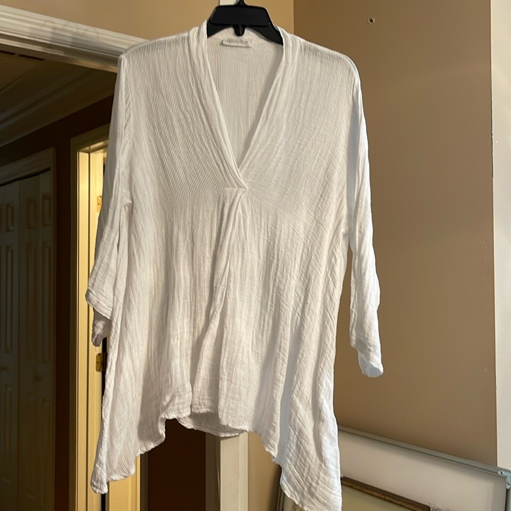 Gorgeous white gauze top